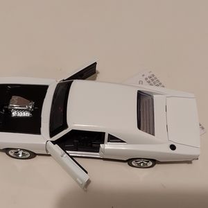 Mini Auto 1:32 Fast and Furious Toy Car